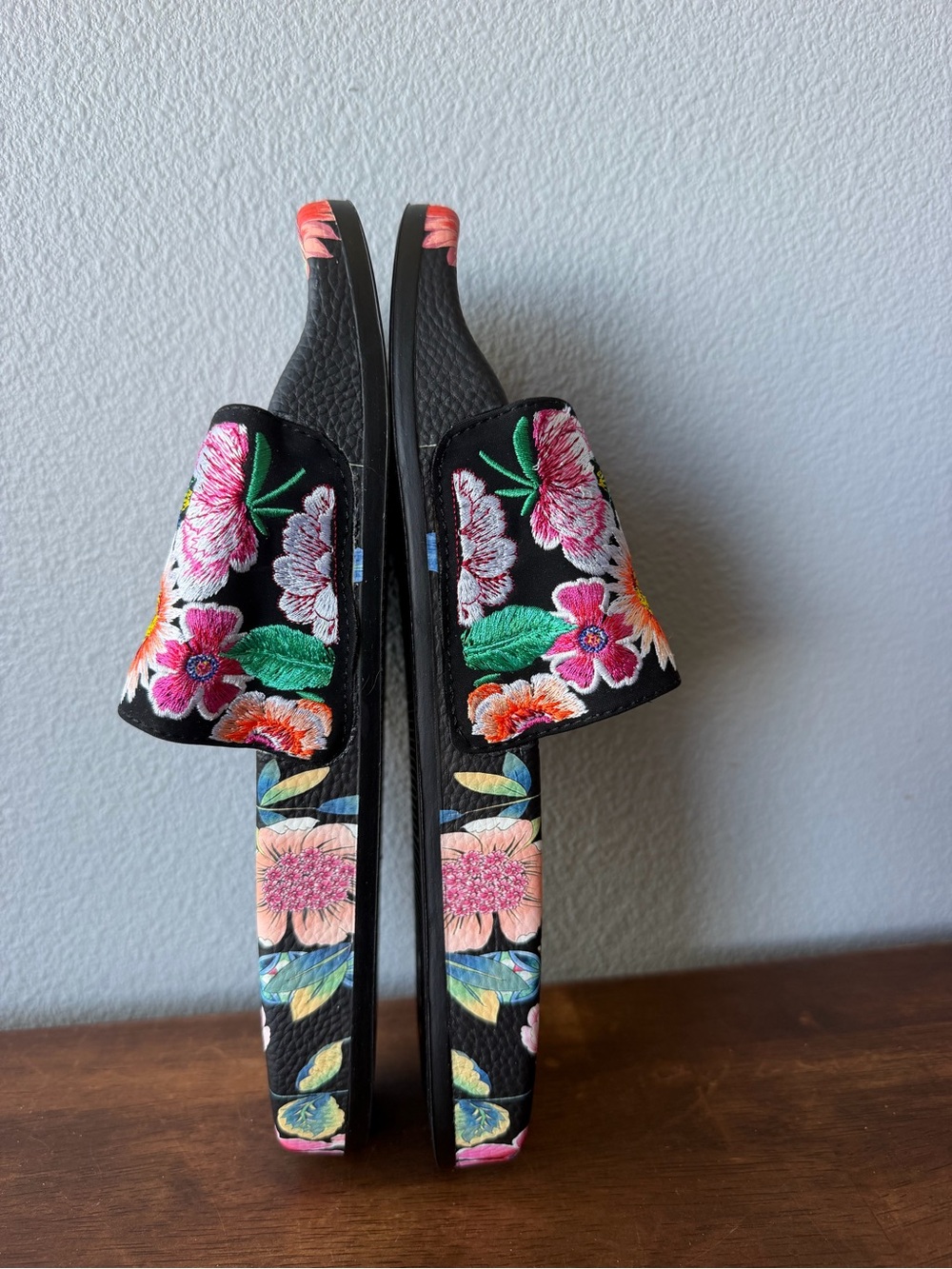 Johnny Was black colorful floral embroidered Evening Palace sandals Women’s 8 - Picture 7 of 10